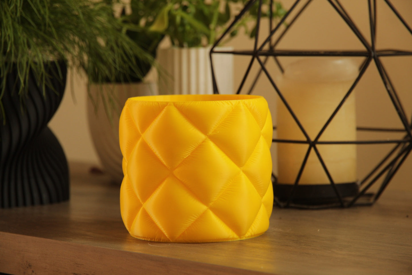 Circular Inflated Fabric-Effect Planter