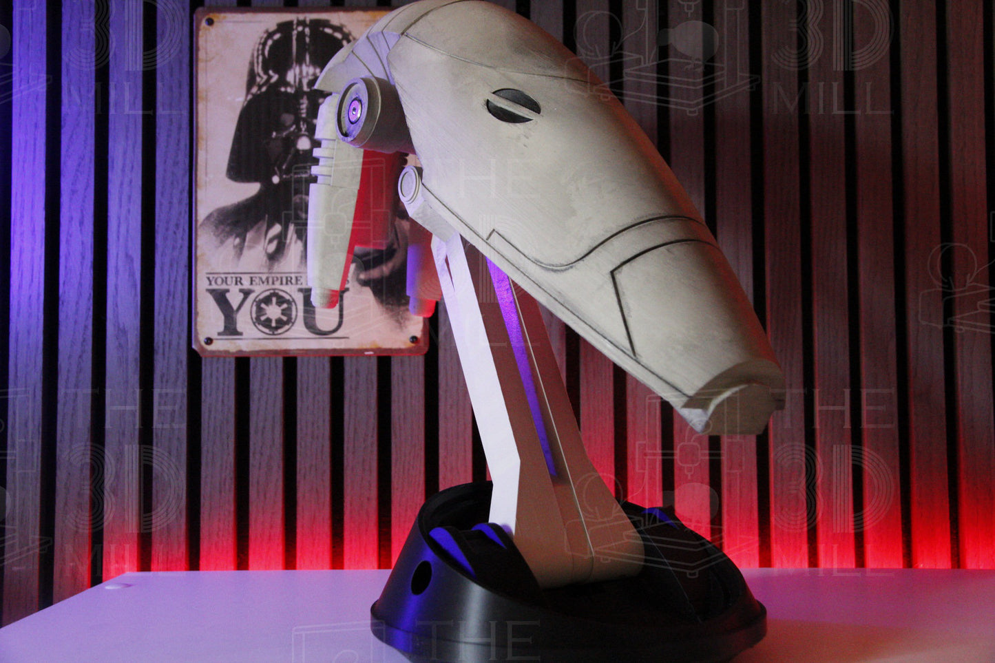 Hand-painted life-size B1 Droid Head + Stand